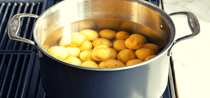 put potatoes in water
